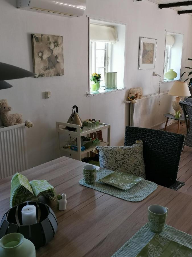 Byens Rareste B&B Harlev  Bagian luar foto